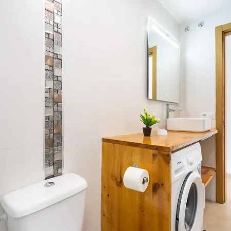 With Sea View Lejlighed