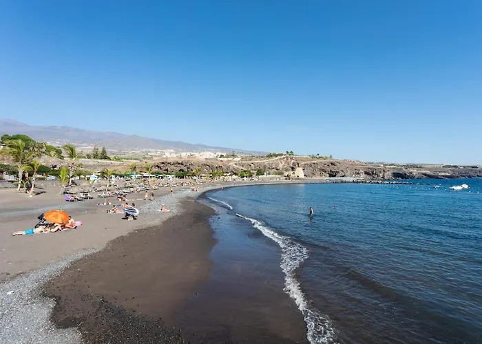 With Sea View Apartmán *